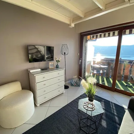 La Lumiere Du Lac, Duplex Avec Vue Lac, Parking アパート *